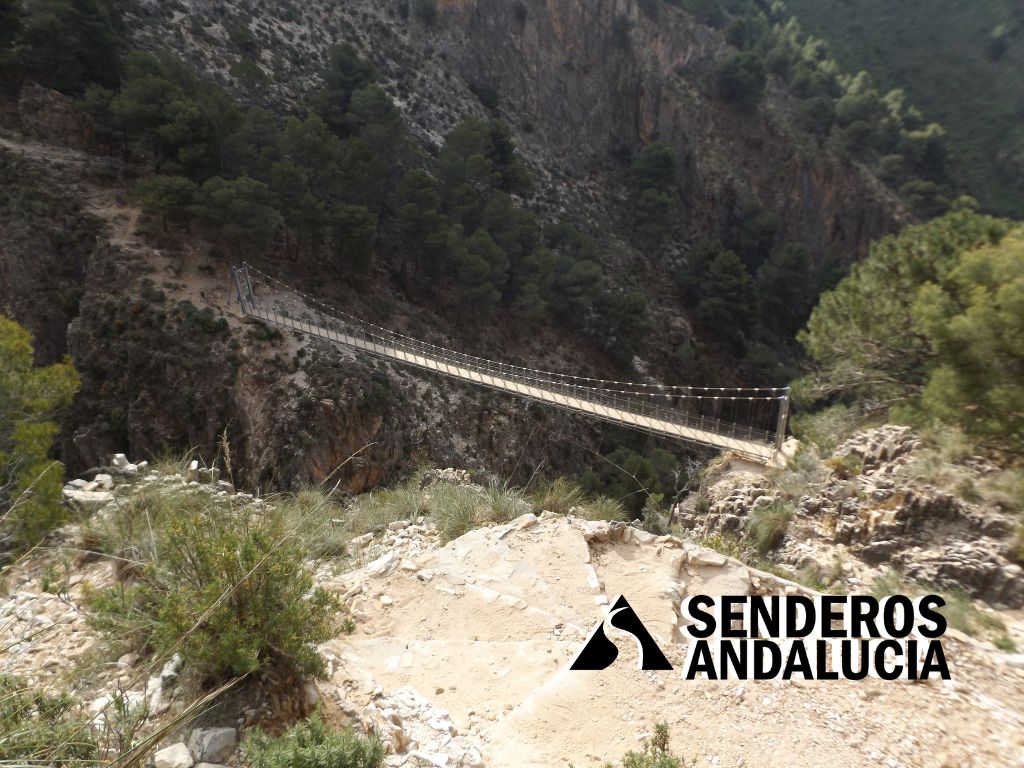 Ruta de senderismo Canillas de Aceituno - Puente del Saltillo
