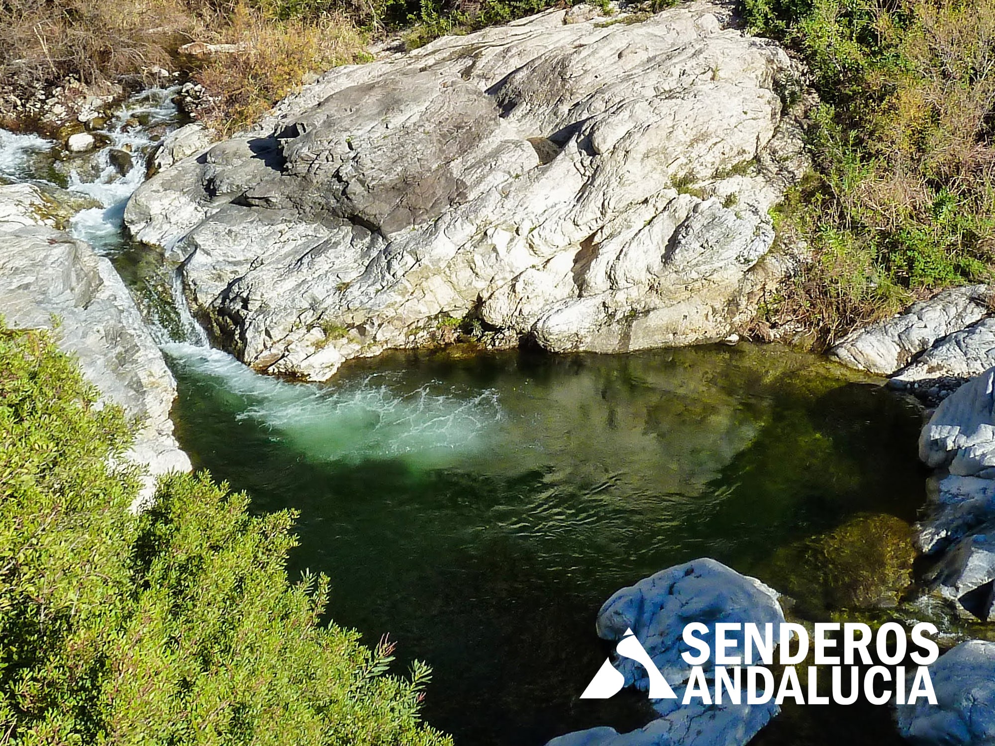 003-senderosandalucia-rioguadalmina-benahavis-001-min